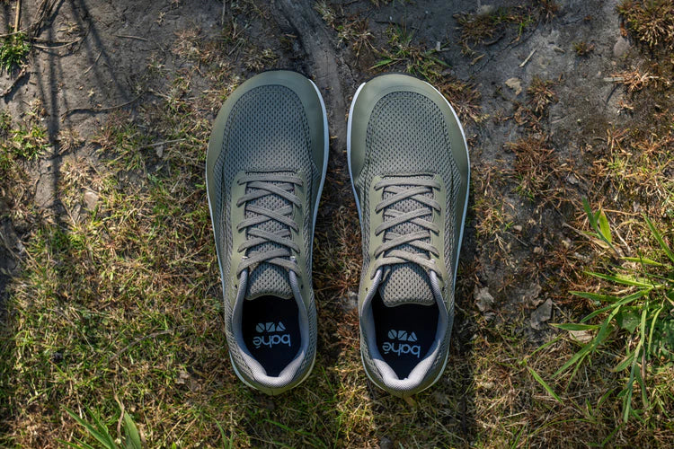 bahé - WOMENS Revive Barefoot-style running shoe - FOREST