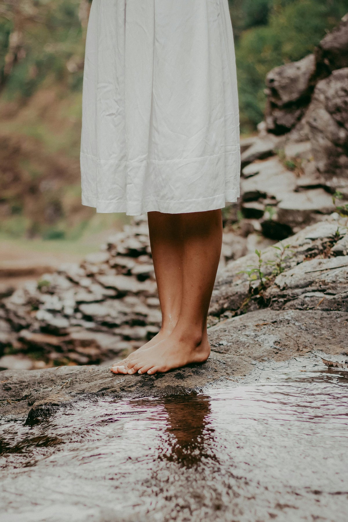 The Power of Grounding - Connecting with Earth for Health & Wellbeing