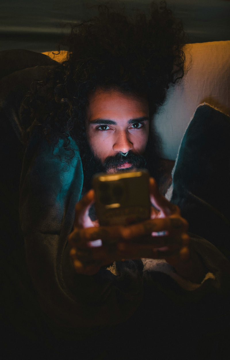 How to Protect Your Eyes with Red Light: A Simple iPhone Hack for Better Night Vision and Sleep